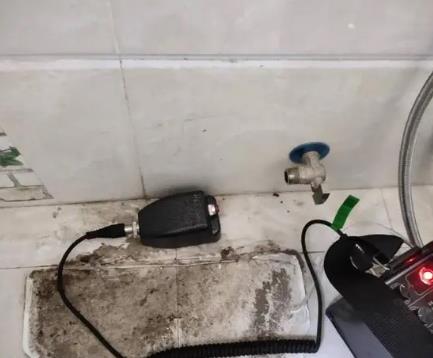 丰台屋顶漏水维修公司分享下卫生间漏水的危害及解决方法